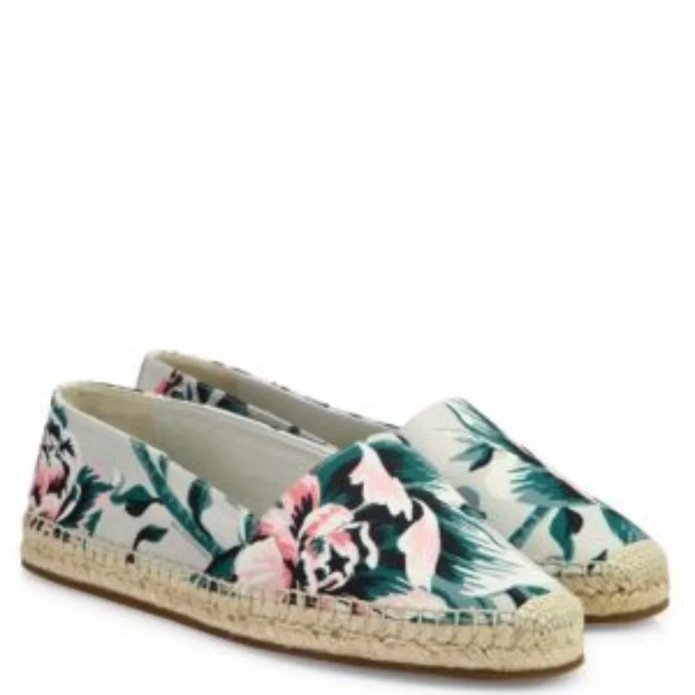 NIB Burberry Peony Rose Print Canvas Espadrilles